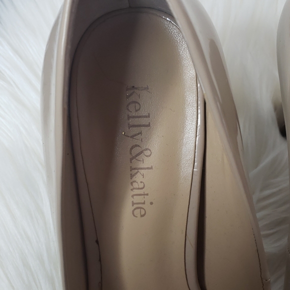 Kelly & katie pick a boo patent faux leath… - Picture 3 of 5